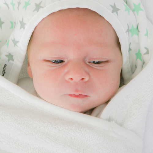 £12 Hooded Towels – 50% Cotton- 50% Bamboo
