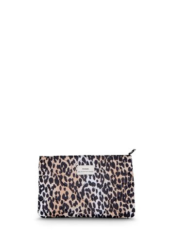 Ottie eco changing pouch in leopard £35