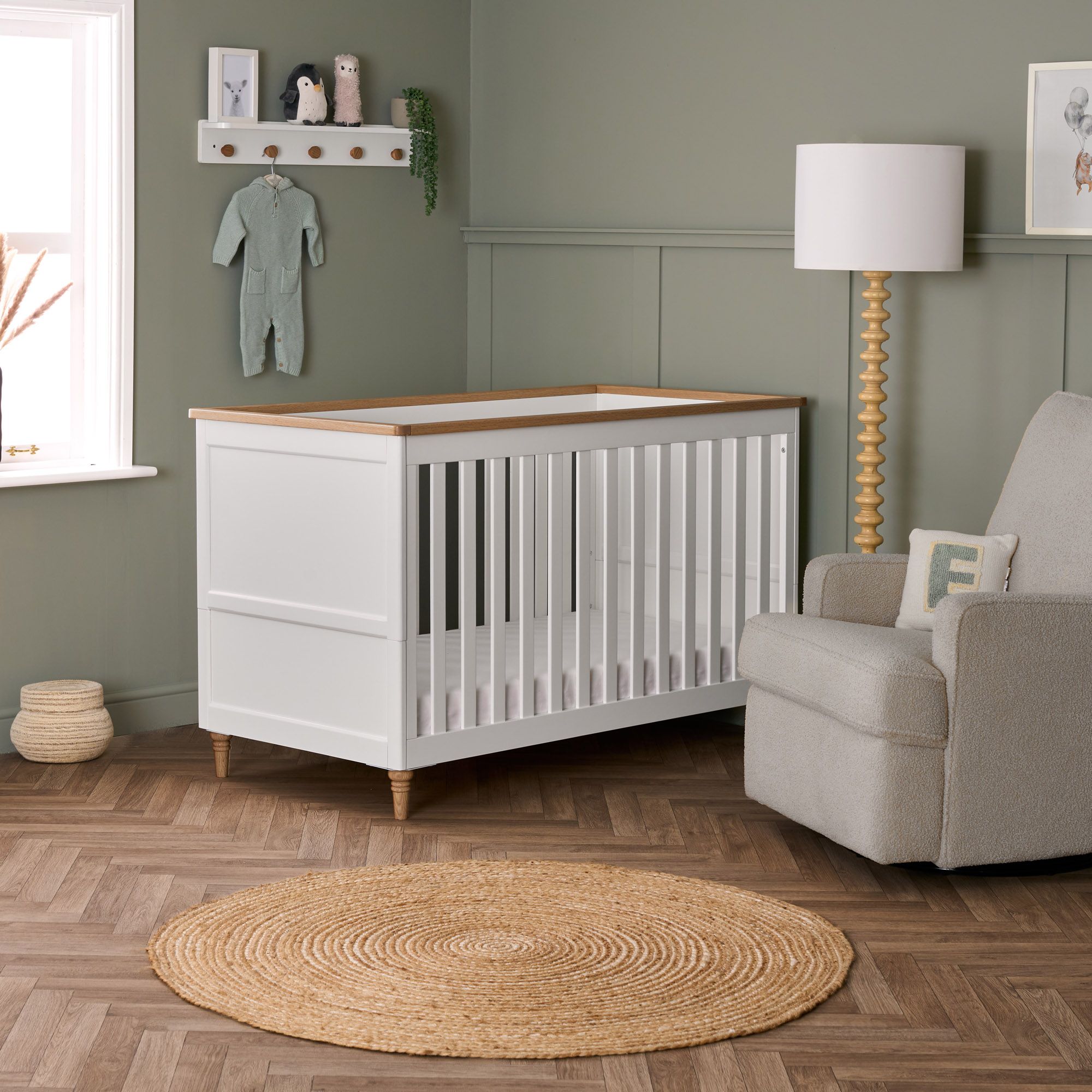 Cot bed