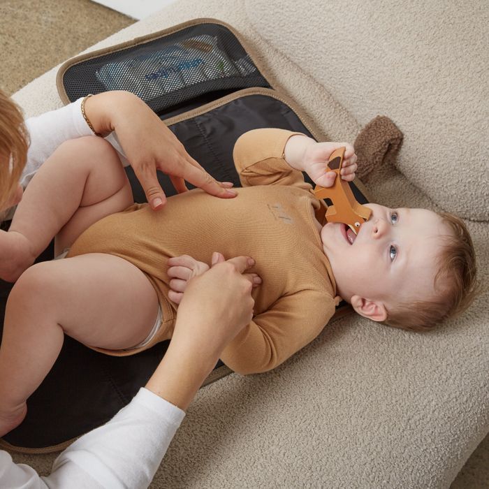 OSLO Eco Travel Changing Mat - Mocha Borg