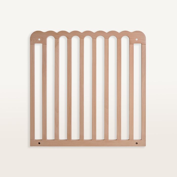 Scalloped Baby Gate - Natural