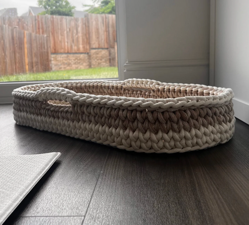 The Manor Changing Basket