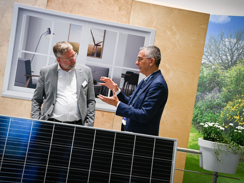 https://cdn.asp.events/CLIENT_CL_EE_DA496763_D34B_40A9_1E3ACEADDD608C4A/sites/IFA-Berlin-2023/media/sustainability-solar-panel.png