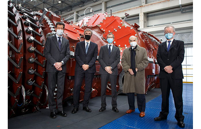 Italy's biggest ever gas turbine unveiled
