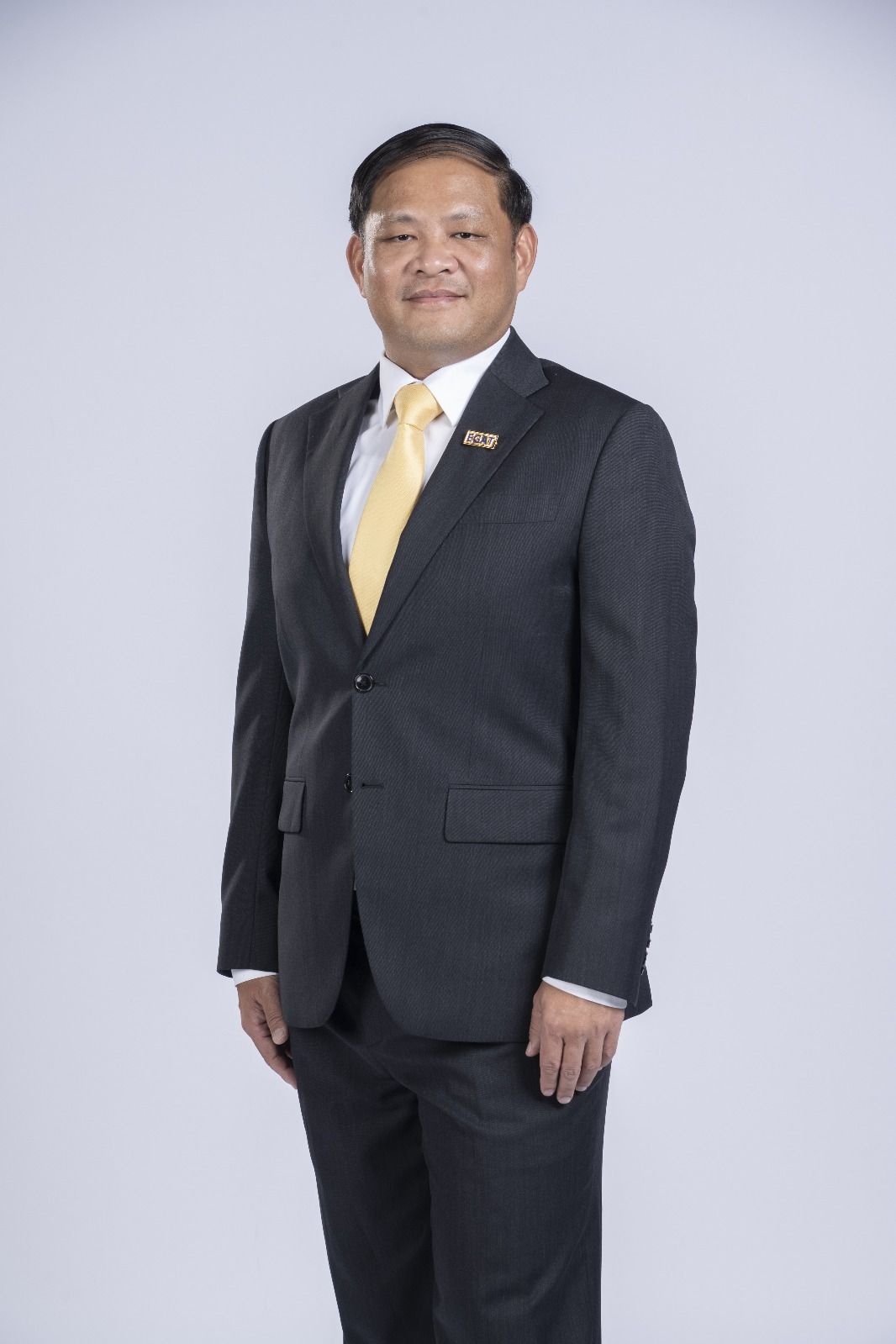 Khun Narin Phoawanich, Deputy Governor – Fuel and Acting Governor of EGAT