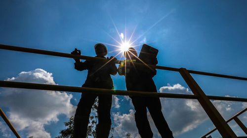 ADB Menyetujui Pinjaman Kebijakan untuk Mendukung Transisi Energi di Indonesia