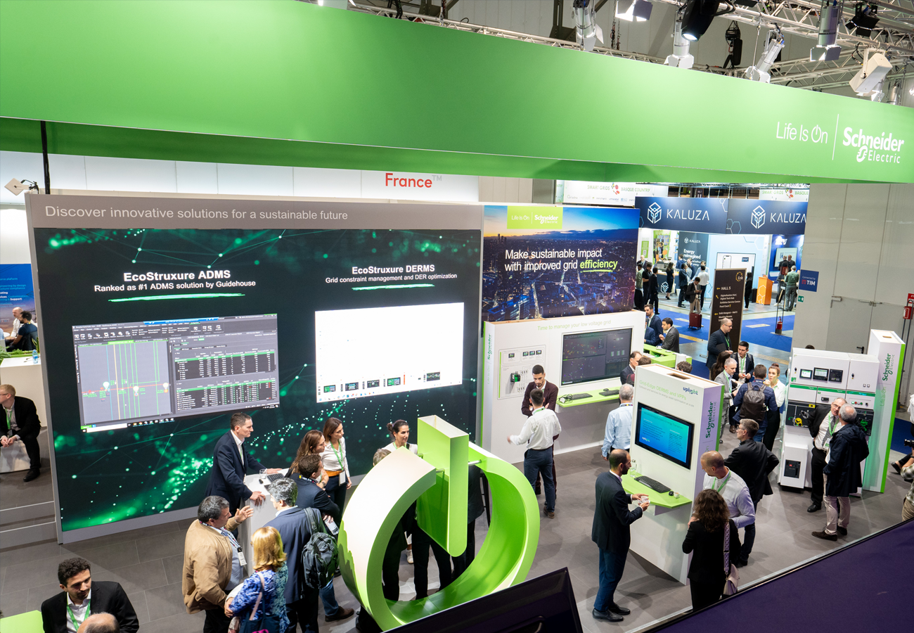 Enlit Europe Schneider Electric booth