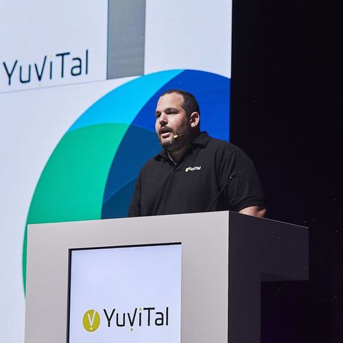 2023 Barcelona - Show & Tell - YuviTal