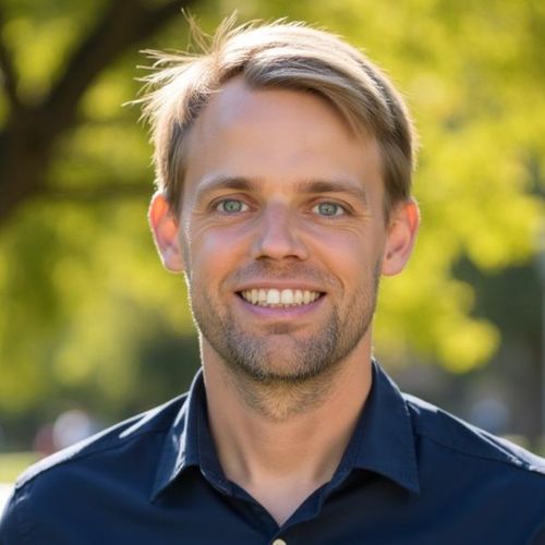 Speaker profile image for Raphaël Vullierme