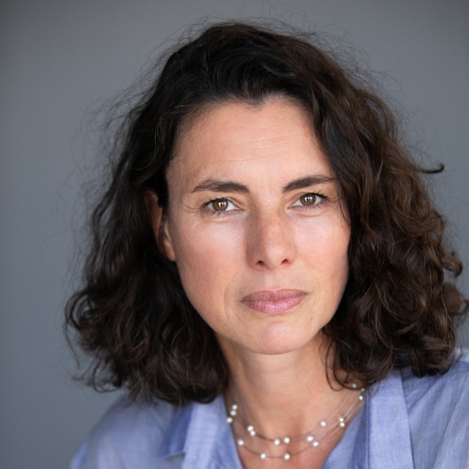 Speaker image for Hélène Falchier
