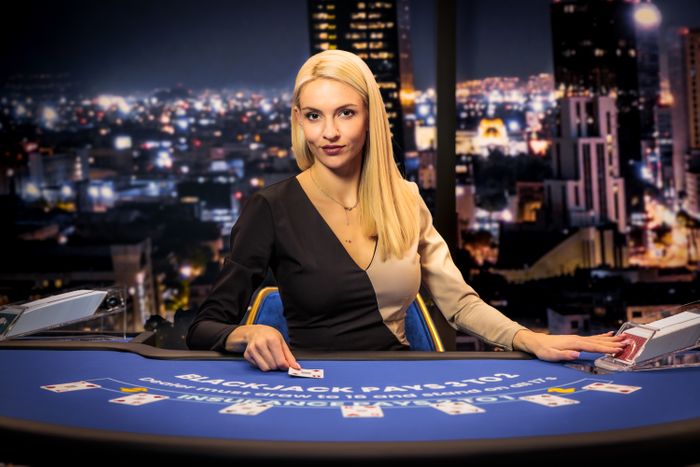 LIVE CASINO GAMES 