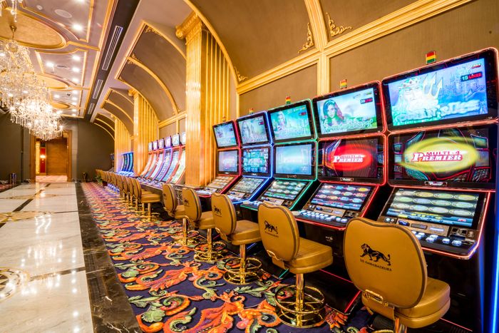 Patir Casino Seating
