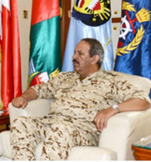 Bahrain’s Defense Chief Receives US 5th Fleet Commander