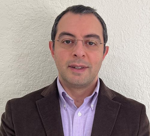 Yashar Kenarangui