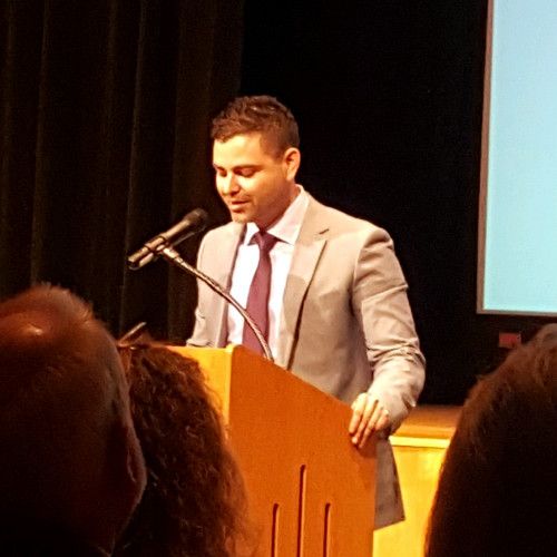 Dan  Nuñez