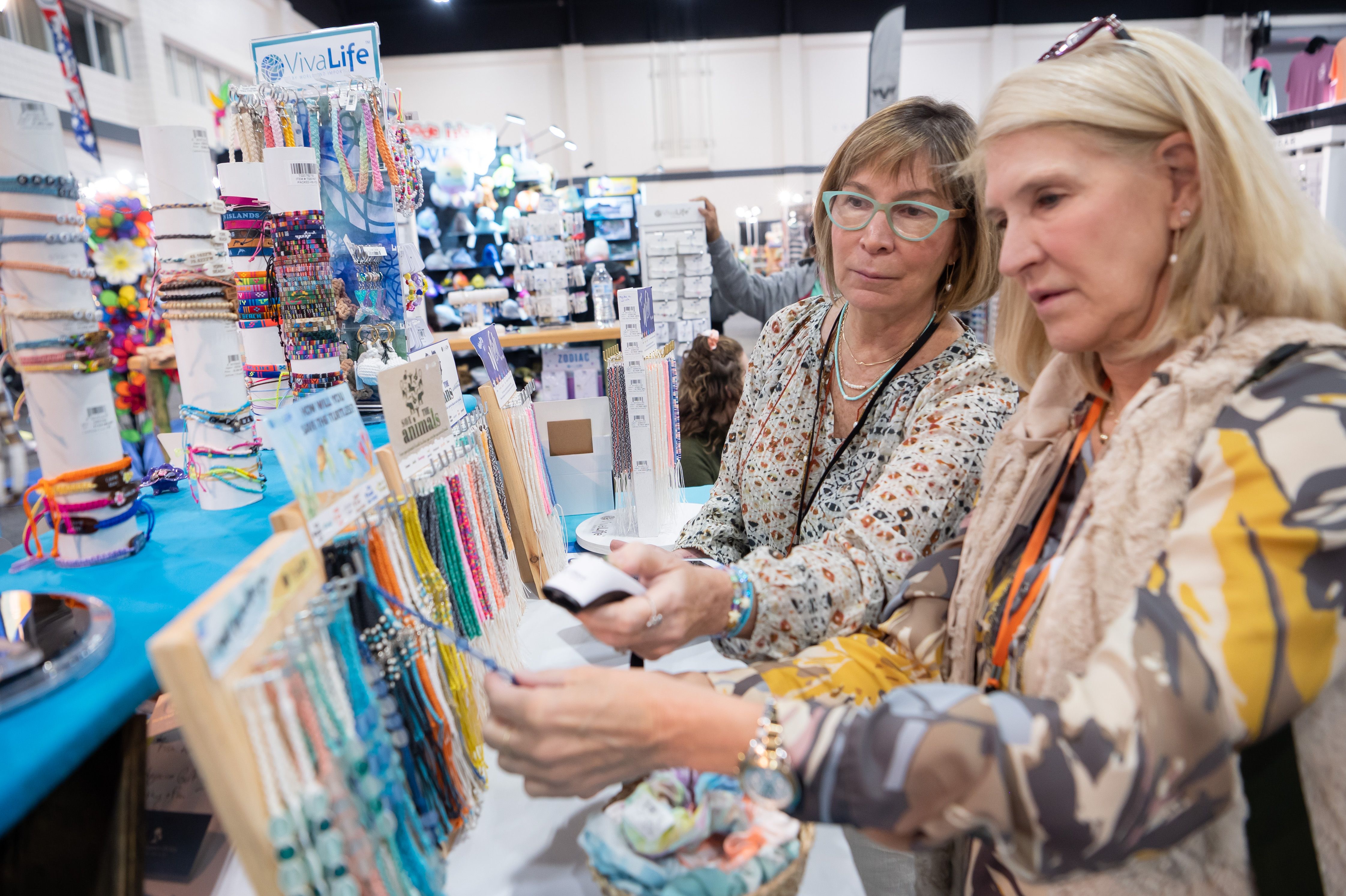 EXHIBITOR MANUAL