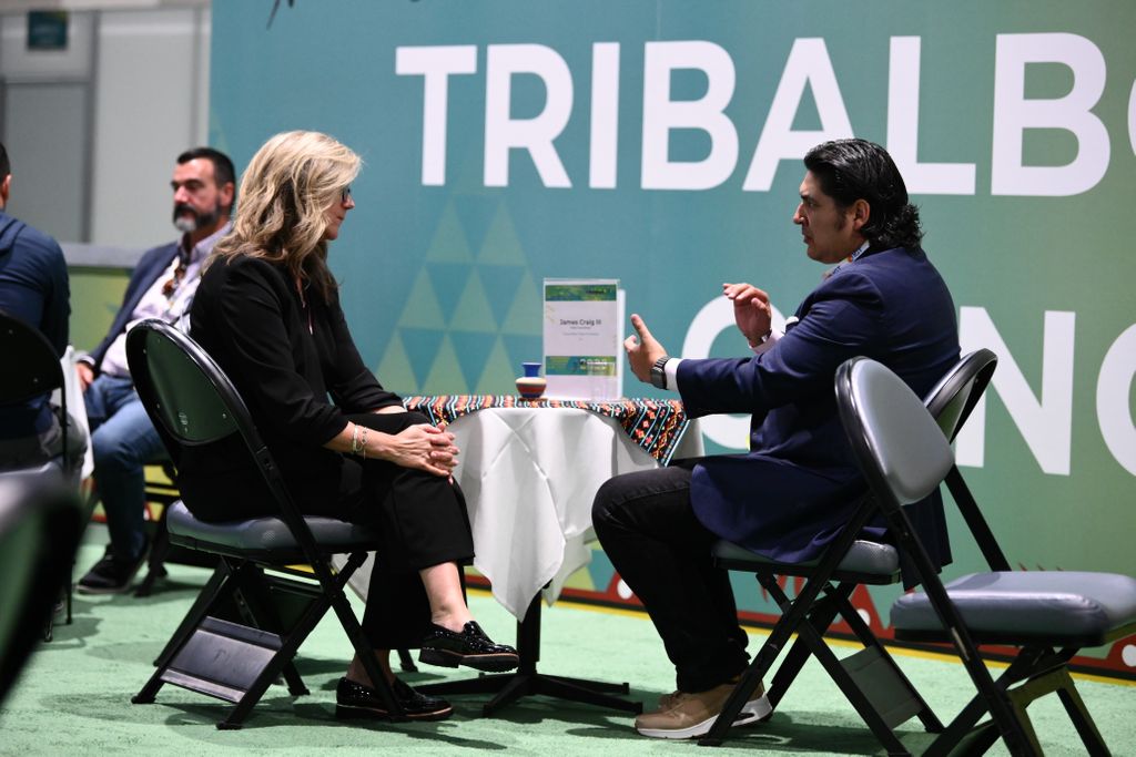 Vendors on tradeshow floor