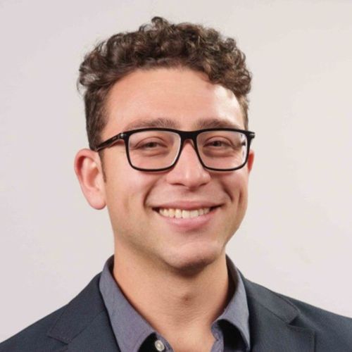 Speaker profile image for Daniel Kriozere