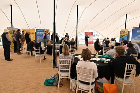 Breakfast seminar: Why farmers should care about reverse engineering?