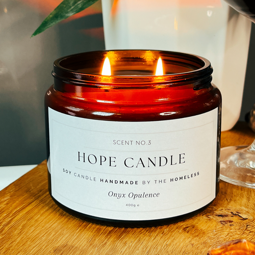 Onyx Opulence Artisan Candle (55+ hours) 400g