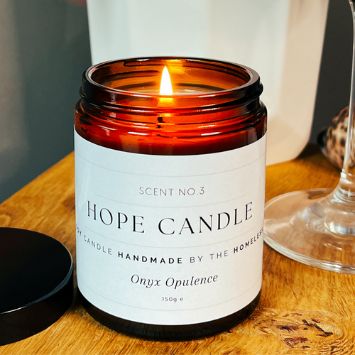 Onyx Opulence Artisan Candle (20+ Hours) 150g