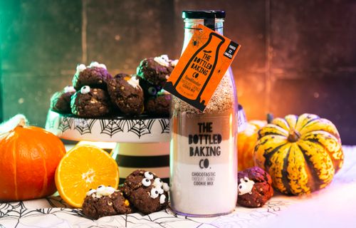 Spooktacular Chocolate Orange Cookie Mix in a Bottle