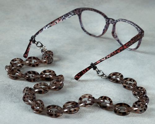 Irene Tortoise Glasses Chain '15