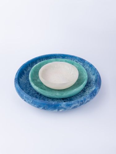 Resin Bloom Bowls and serverware