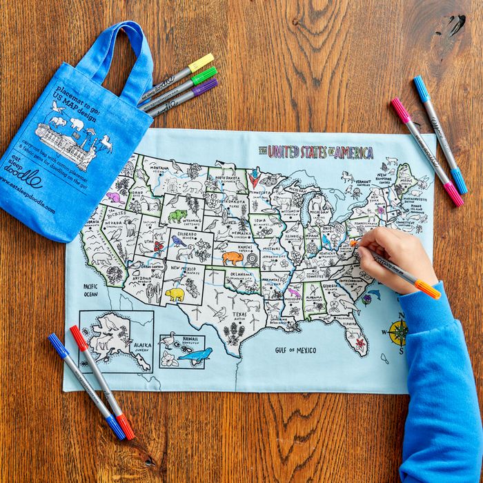 NEW US map placemat to go - colour in & learn