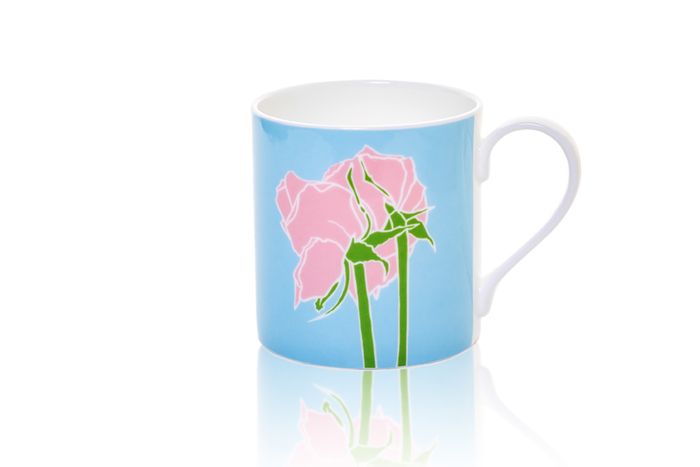 'Roses' fine bone china mug made in England