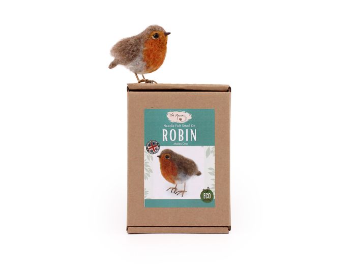 Robin Small Needle Felt Kit