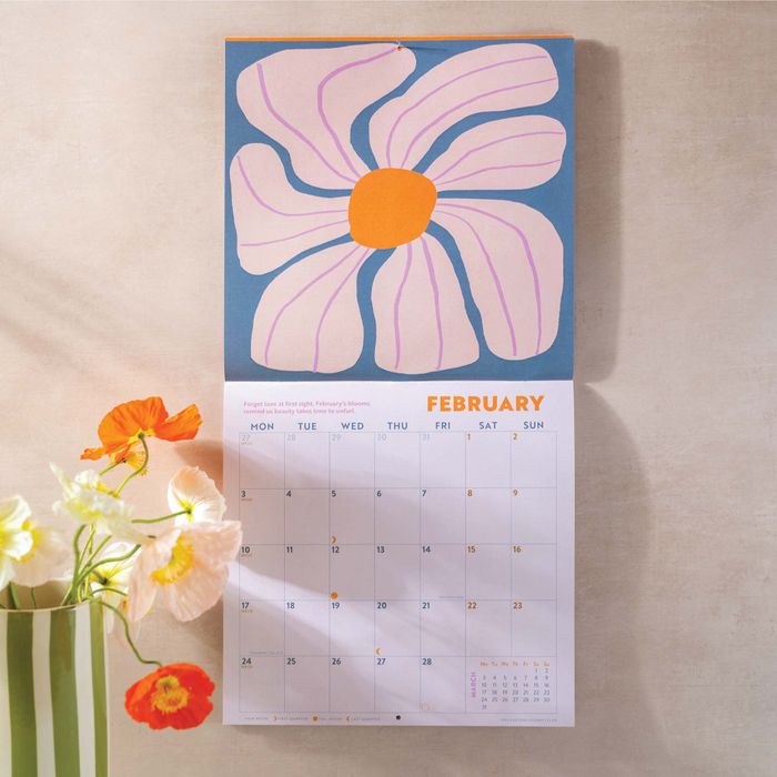 2025 Calendar | Les Fleurs