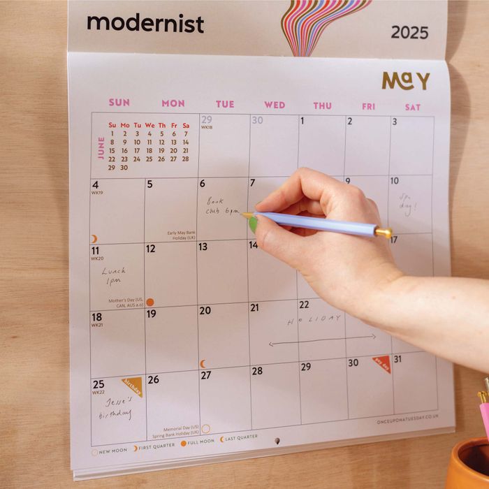 2025 Calendar | Modernist Art | Sunday Start