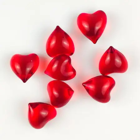 200 x Heart Shaped Bath Pearls - Cherry Scented