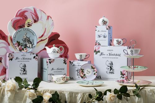 Mikasa & V&A Alice in Wonderland Collection
