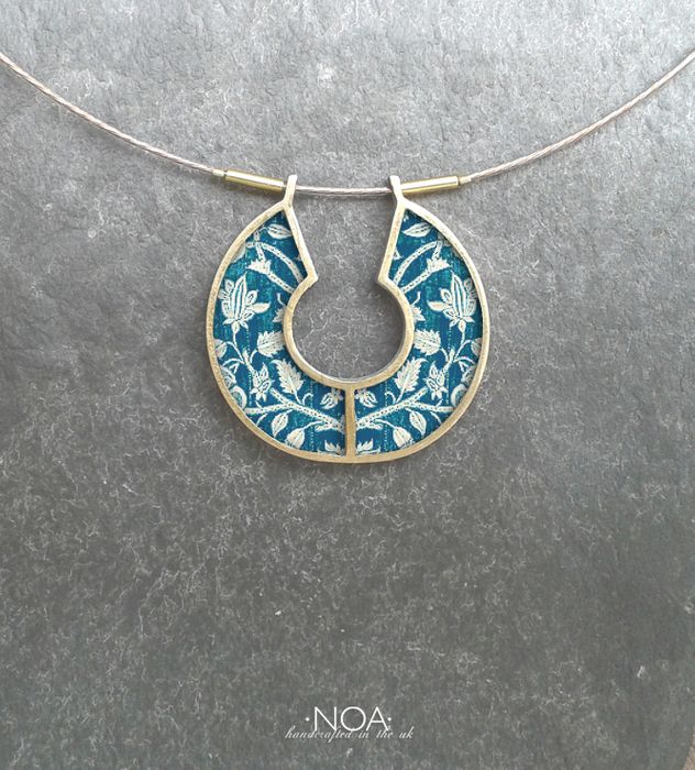 Horse Shoe Necklace