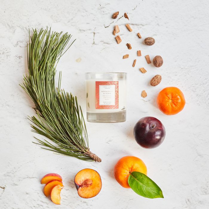 Oak Hills Sandalwood & Cedar Home Candle
