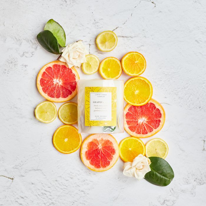 Oak Hills Grapefruit Medium Botanical Candle
