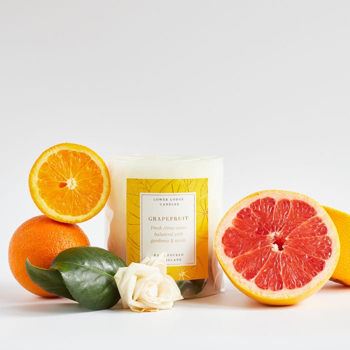 Oak Hills Grapefruit Medium Botanical Candle
