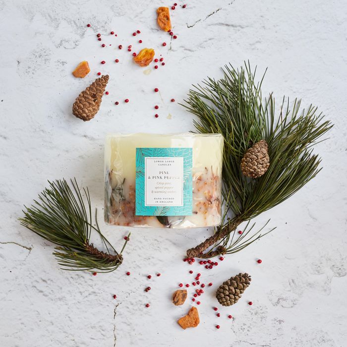 Oak Hills Pine & Pink Pepper Large Botanical Candle