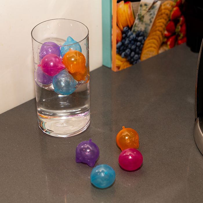 CAT ICE CUBES