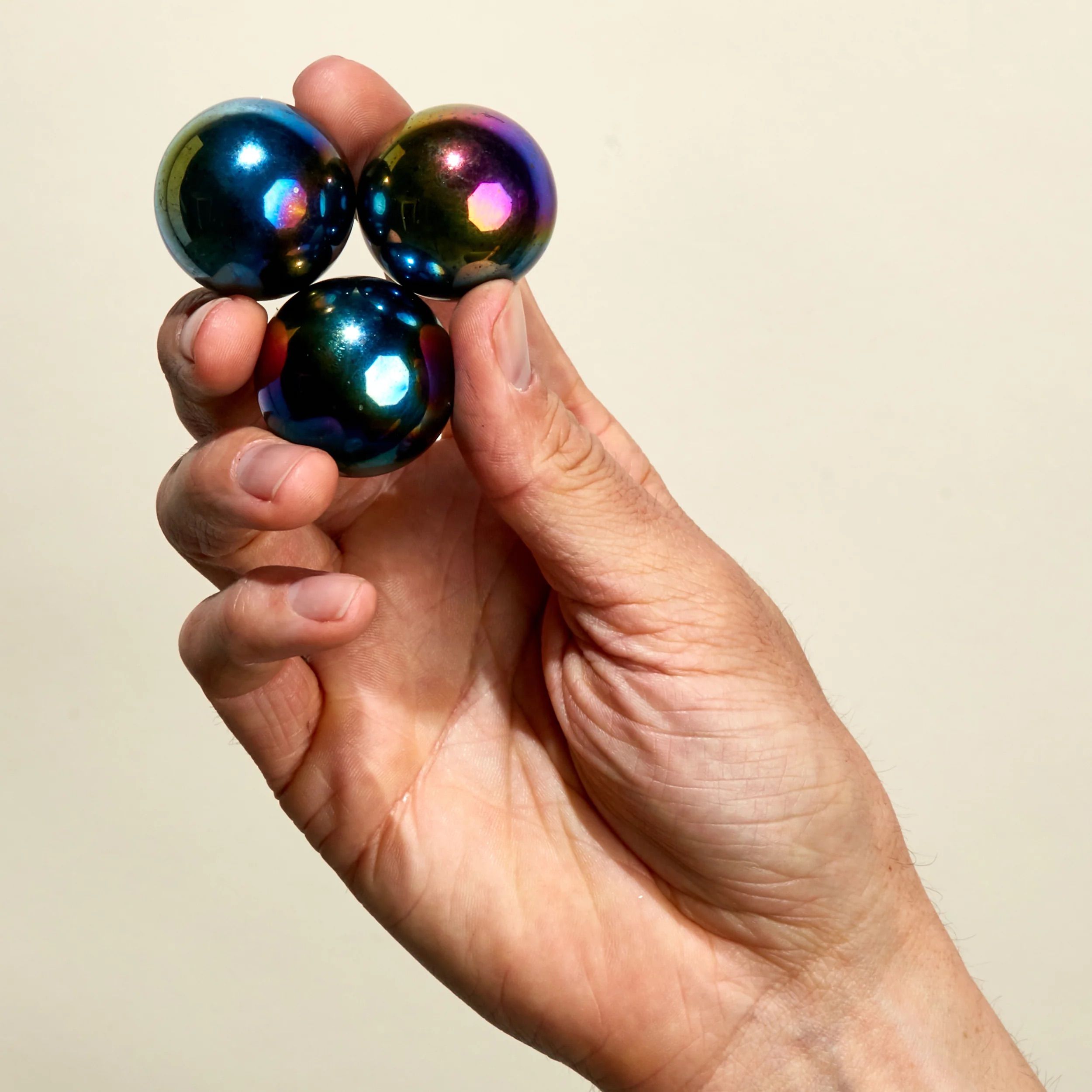 *Best Seller* Supers. - Giant Magnet Balls