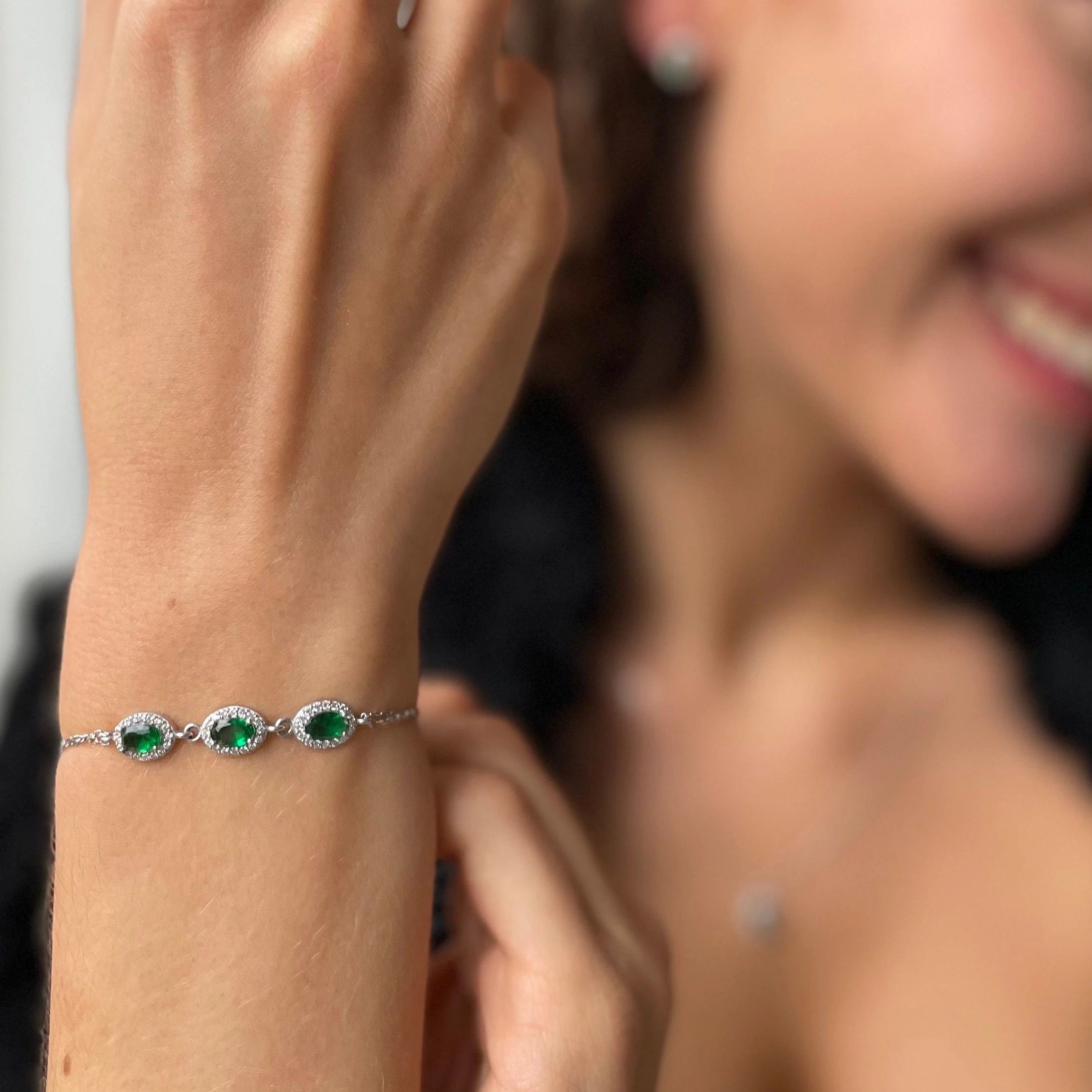 Sparkling Oval Cut Emerald Bracelet