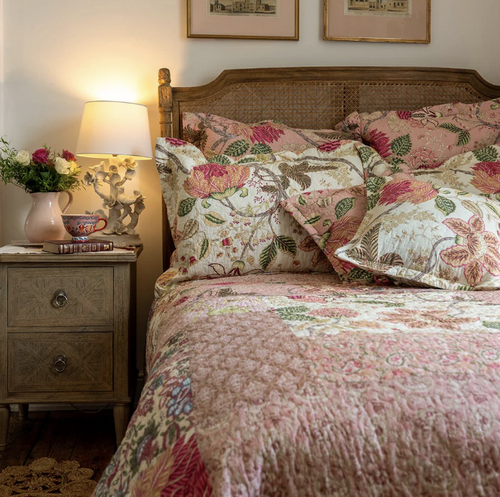 Constance Soft Pink Bedspread