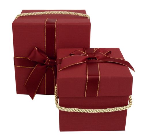 Emartbuy Set of 2 Rigid Gift Box, Red Gift Box with Satin Ribbon and Golden Carry Handle