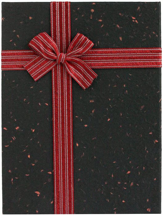 Emartbuy Rigid Gift Box, 30.5 x 23 x 5 cm, Textured Burgundy Box with Black Lid, Brown Interior and Striped Decorative Ribbon