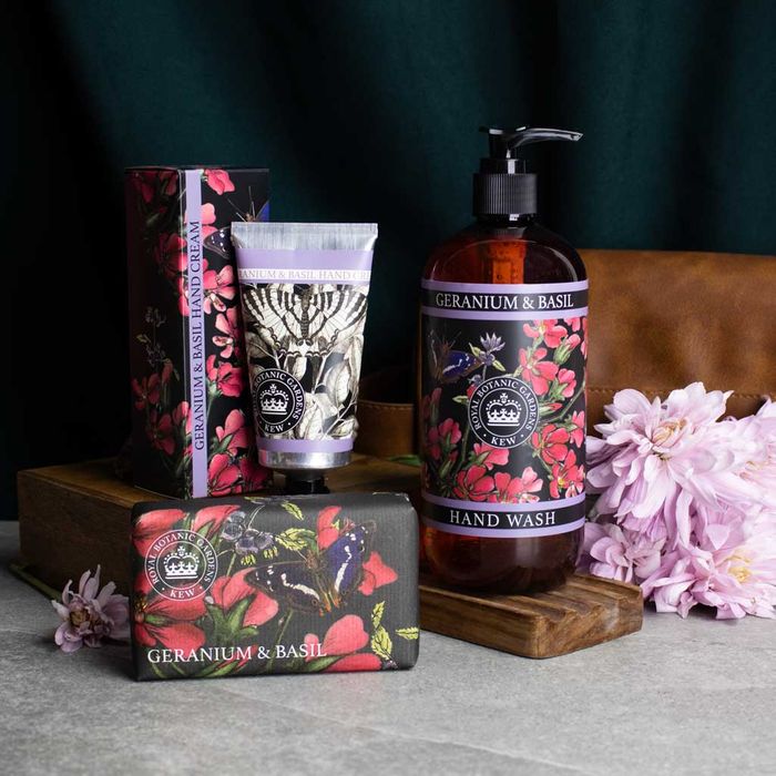 NEW FRAGRANCES! Royal Botanic Gardens, Kew Collection