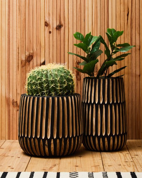 Arlo Large Natural and Black Vase