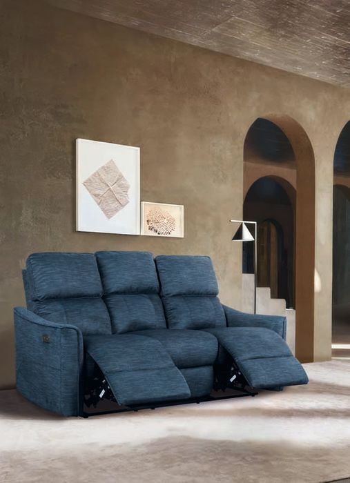 Hallstatt Lifting Riser Featuring Heating and Massage with matched 3 seater and 2 seater