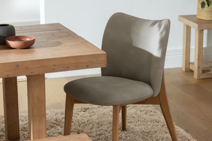 Oakley Dining